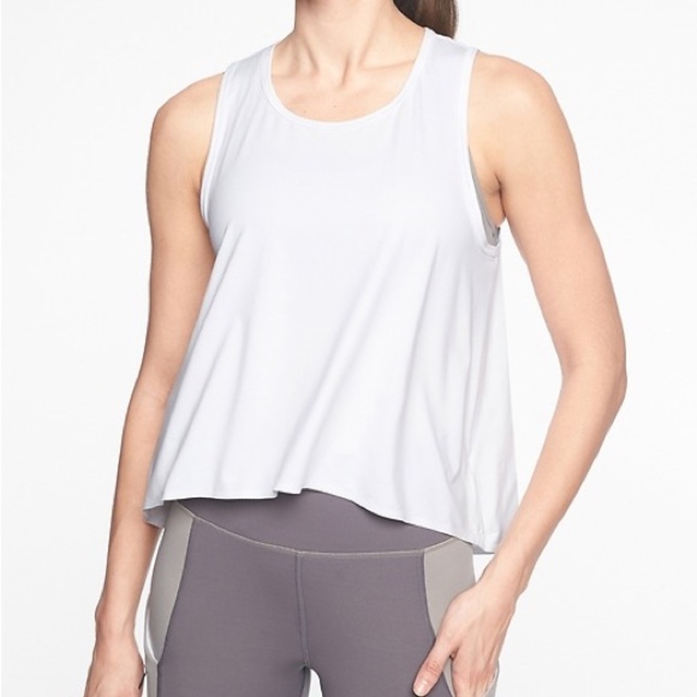 Athleta Cropped Muscle Tank Top